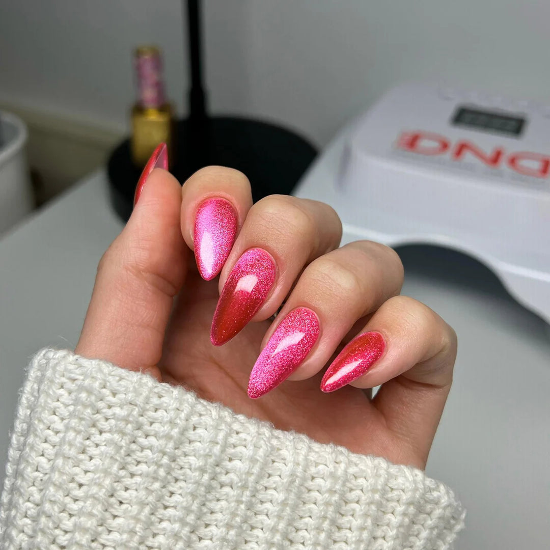 DND 9D Cateye Magnetic Gel Polish - Galaxy Effect - (14)