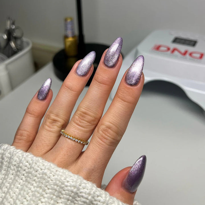 DND 9D Cateye Magnetic Gel Polish - Galaxy Effect - (19)