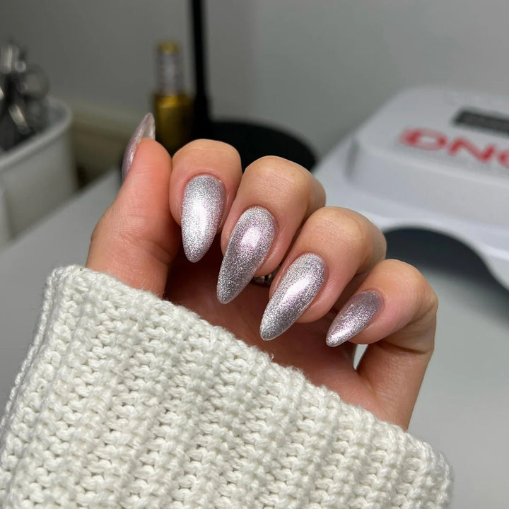 DND 9D Cateye Magnetic Gel Polish - Galaxy Effect - (32)