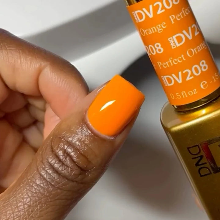 DND DIVA - #208 Perfect Orange